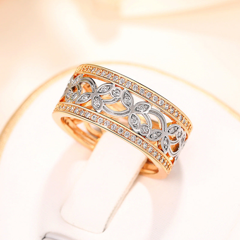 Light Luxury HollowRing Flower