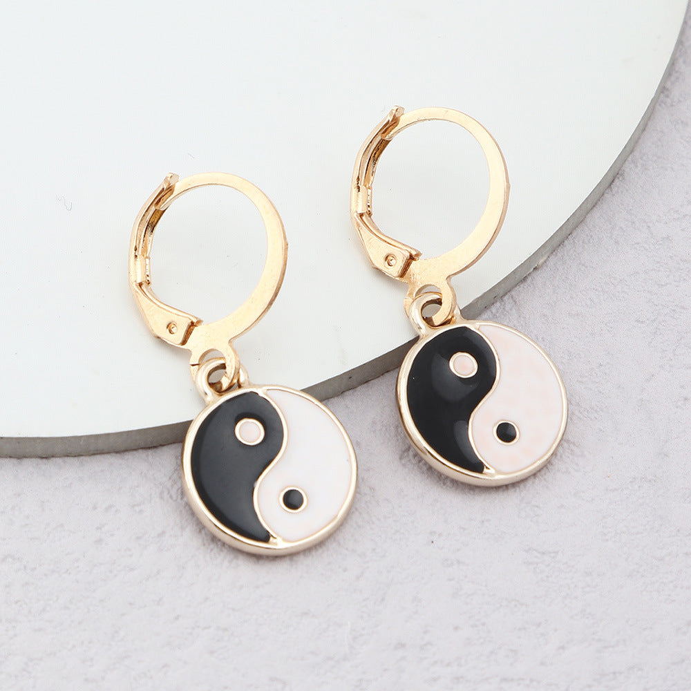 New Creative Metal Yin Yang Tai Chi Gossip Earrings