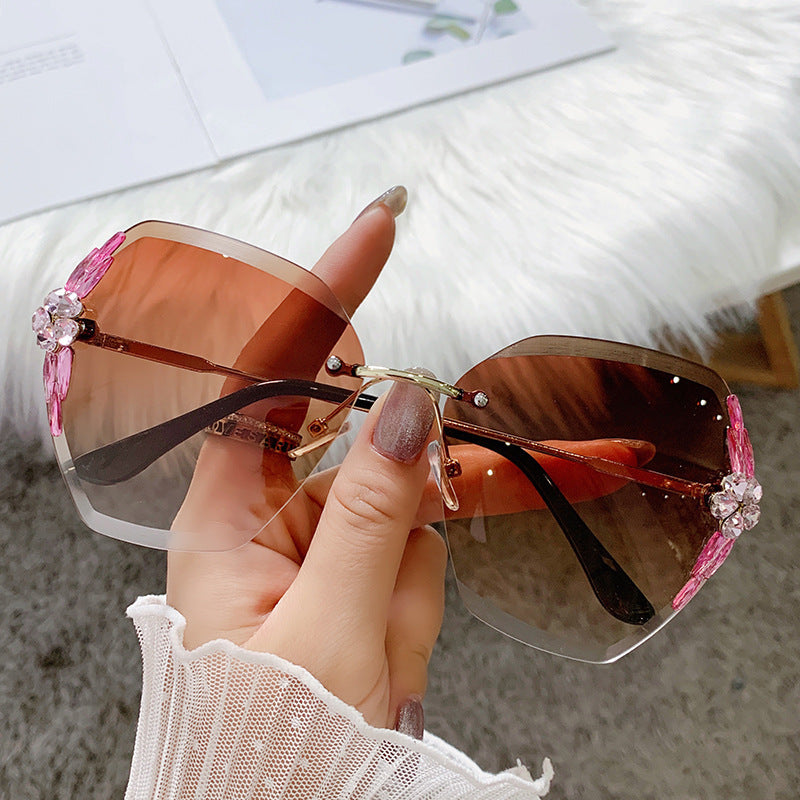 Sunglasses Female Rhinestone To Make Big Face Thin-looked UV Protection Sun Glasses