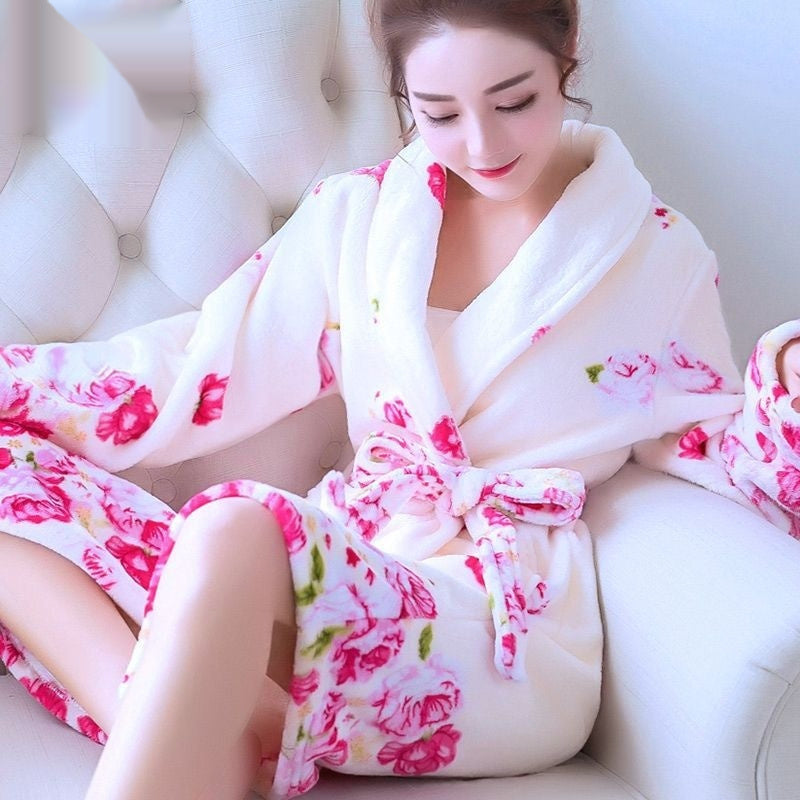 Ladies' Thick Flannel Long Sleeve Bathrobe