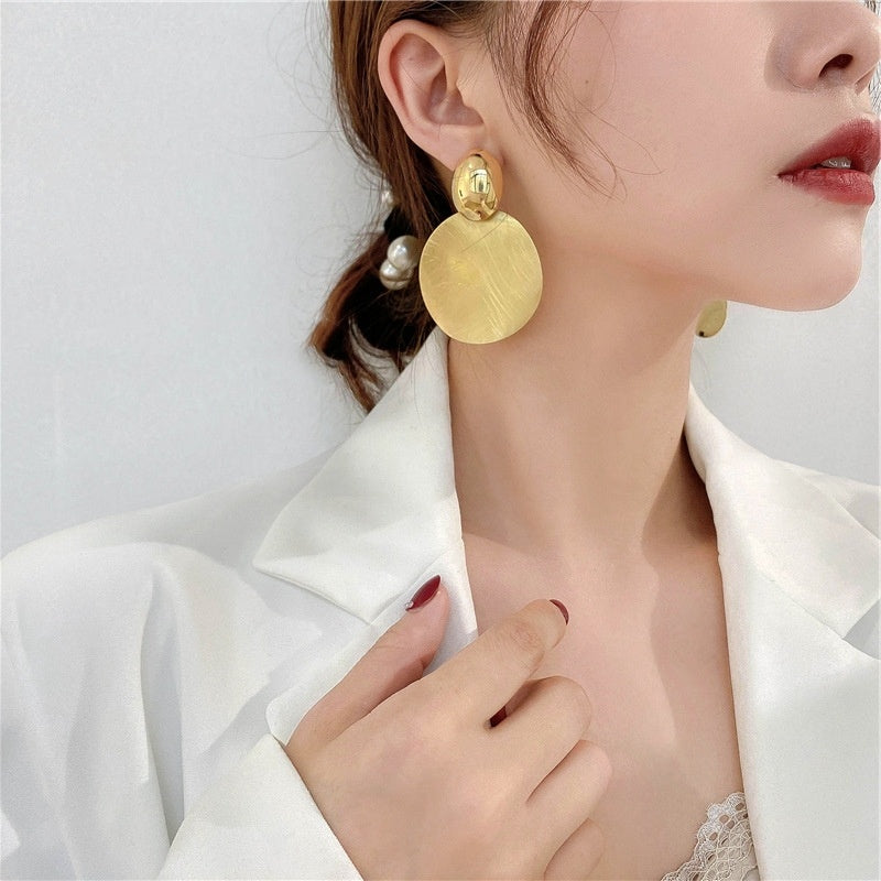 Round Large Earrings Fashion Graceful Personality Metal Geometry Retro