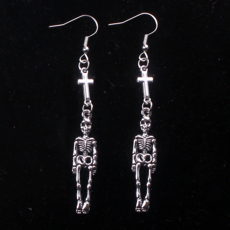 European And American Popular Exaggerated Gothic Skull Earrings