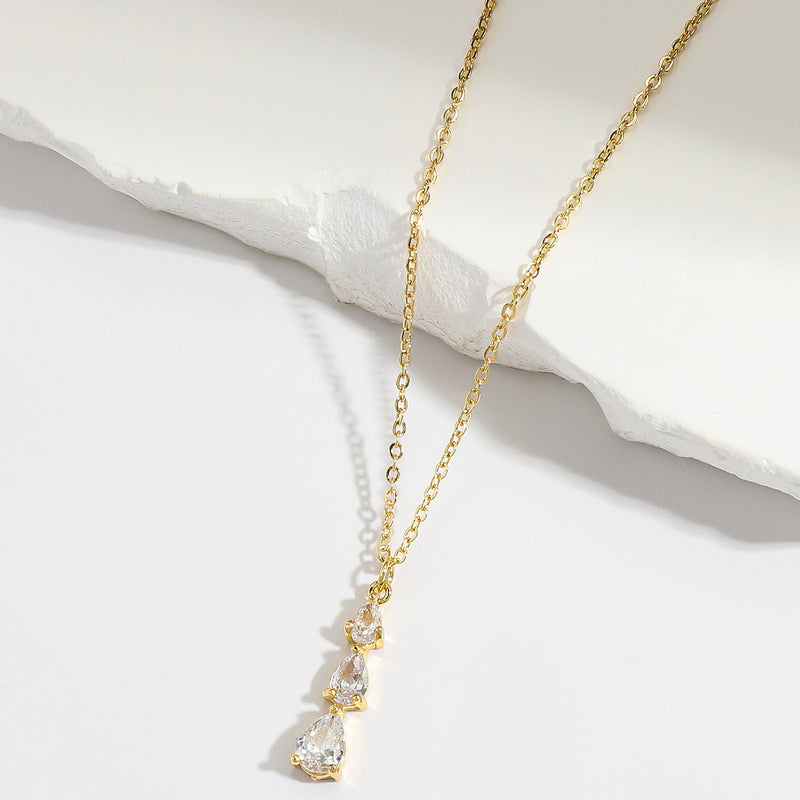 Fashion Simple Zircon Clavicle Chain All-matching Graceful Water Drop Pendant Necklace