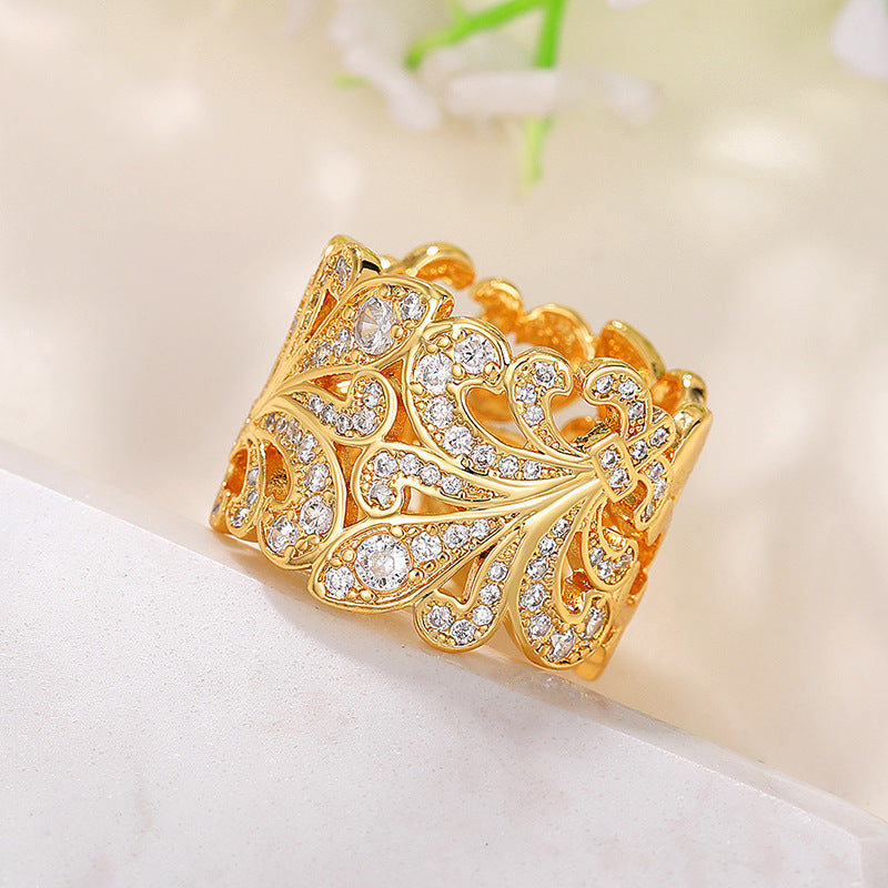 Light Luxury HollowRing Flower